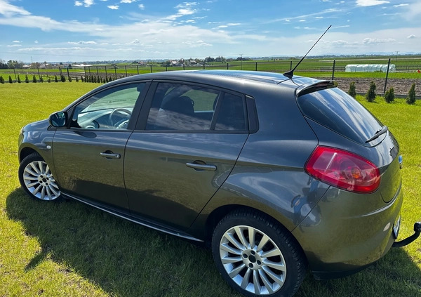 Fiat Bravo cena 14500 przebieg: 148000, rok produkcji 2009 z Proszowice małe 172